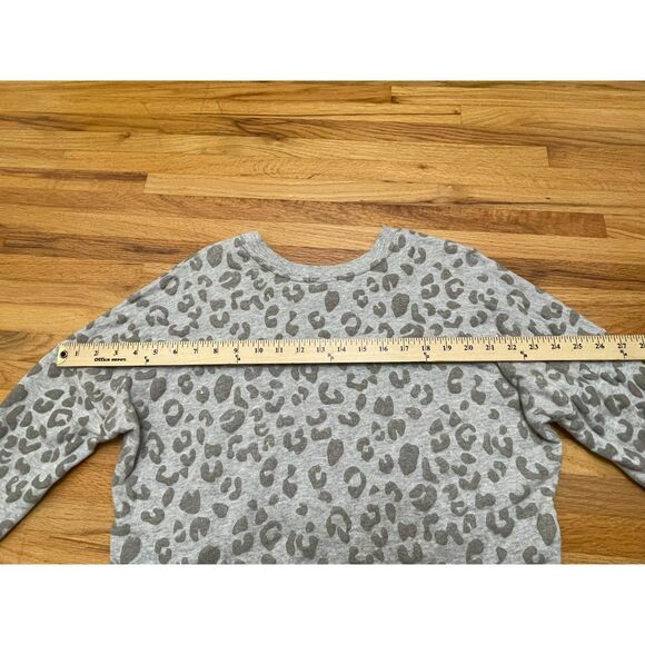 Rails Marlo Women's M Gray Sweatshirt Cotton Leopard Print Side Zip Minimalist - Picture 10 of 10